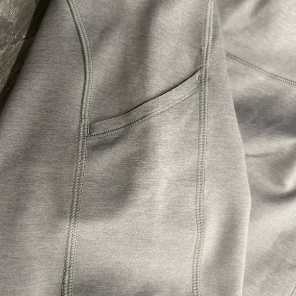 Part of 4 for 20 just add 4 to bundle Women grey Nike dri fit tights Small - Picture 4 of 5